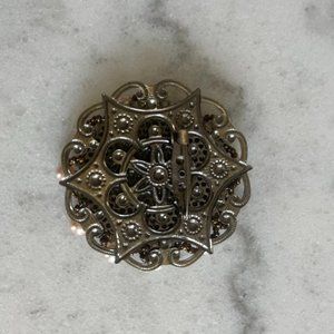Brooch  pin